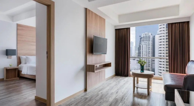 Полулюкс Adelphi Grande Sukhumvit