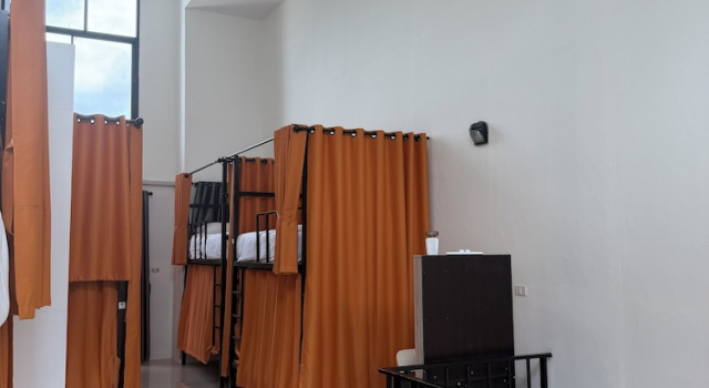 Global Beach Hostel - Ao Nang, Забронировать Хостел Хостелы провинции Краби, рядом с Ao Nang Krabi Boxing Stadium, Хостел
