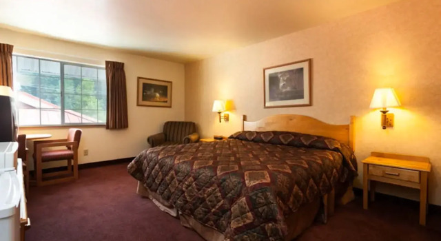 Summit Inn, Rezerwuj Hotel Snoqualmie Pass Waszyngton