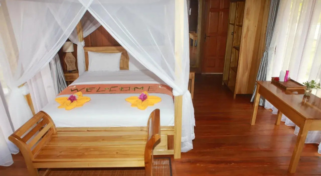 Bastianos Bangka Dive Resort, Book Resort Hotels in Sulawesi with Parking, Parking