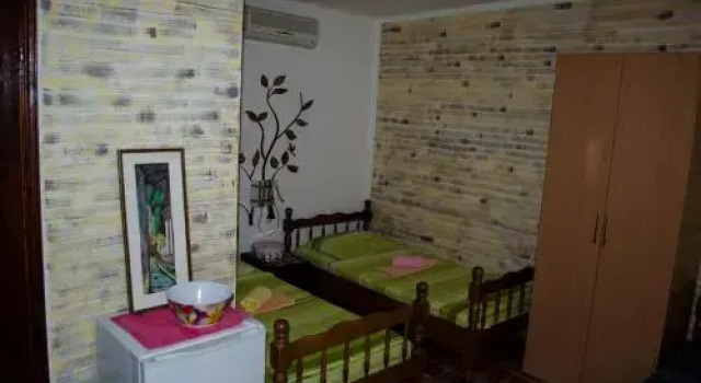 Rooms Lazarević