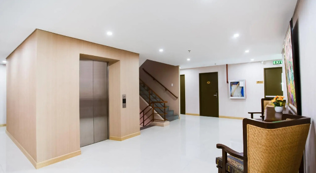Capital O 461 Asrodel Hotel