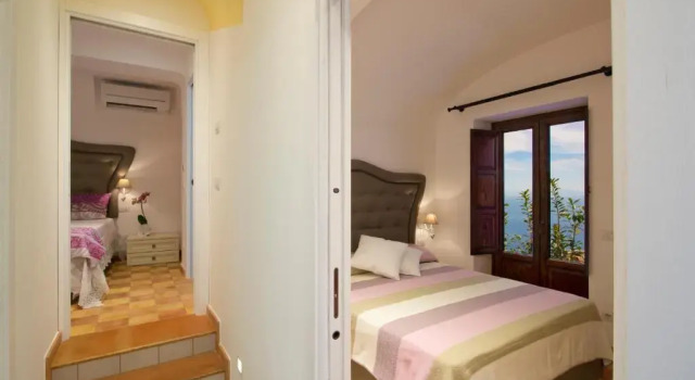 Golden Vaults 1st Floor Sea View Balcony