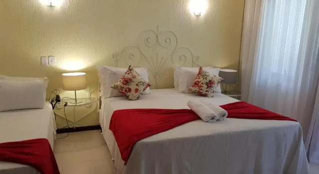 Трёхместный номер Standard Coronado Beach Hotel