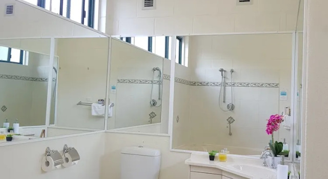 Двухместный номер Standard c 1 комнатой с балконом Harbour Lodge Motel
