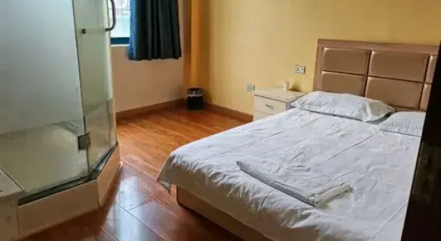 Haoxiang Hotel, Prenota Hotel Hotel a Hubei con parcheggio, Parcheggio