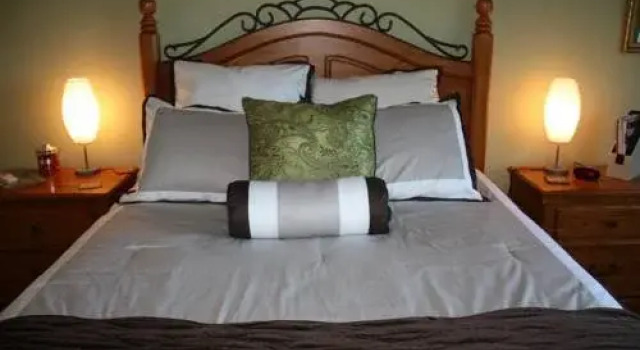Crown Ridge Bed And Breakfast, Varaa Hotelli  