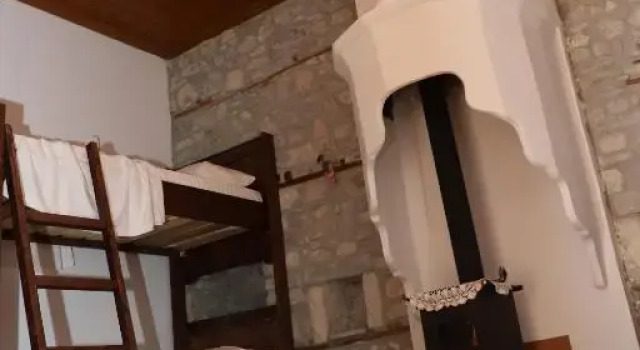 Villa Athina in Berat Castle - Since 1741, Book Villa Sommerhuse i Berat, Hytte