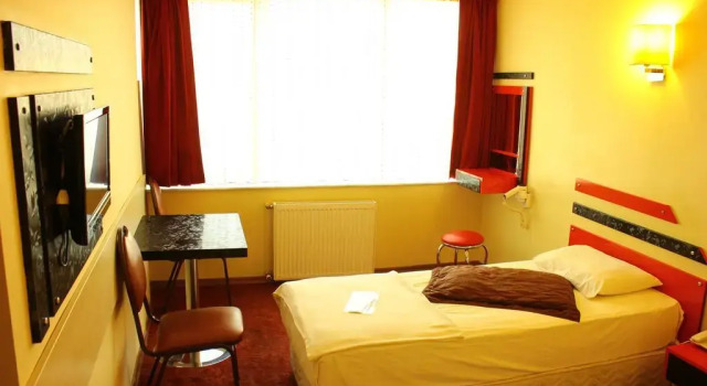 Lider Otel