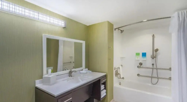 Люкс Home2 Suites By Hilton Bowling Green