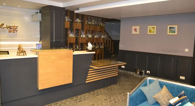 Hotel Velvet Grey, Забронировать Отель Касаули штат Химачал-Прадеш