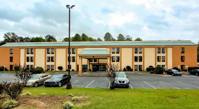 Номер Standard La Quinta Inn & Suites by Wyndham Fayetteville I-95