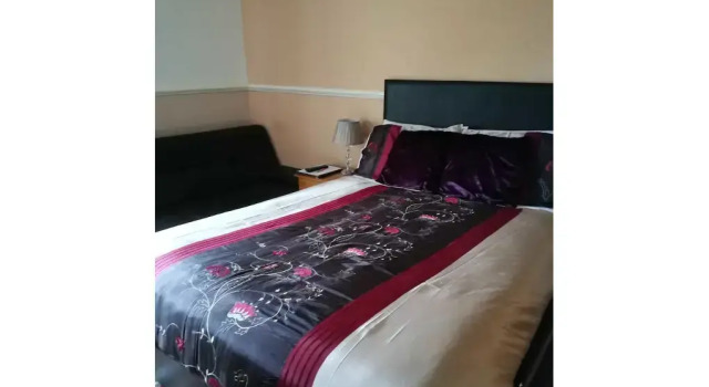 Bryn Mor Beach Hotel, Забронировать Отель Лландурог Гвинед