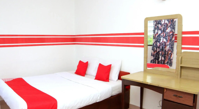 Двухместный номер Deluxe OYO 1173 Mandyrin Hotel
