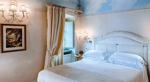 Номер Deluxe Monastero di Cortona Hotel & Spa