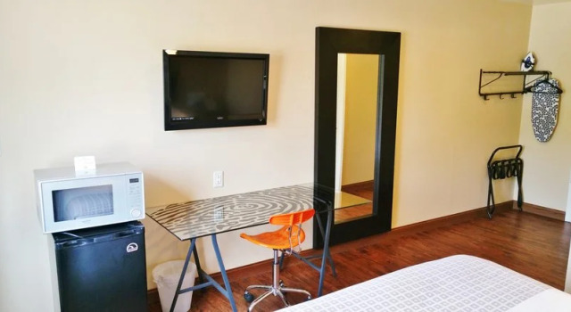 Americas Best Value Inn - Madison, Prenota Hotel Madison 