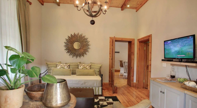 Botlierskop Private Game Reserve, Book Hotel Hoteller i Mossel med parkering, Parkering