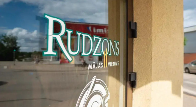 Семейный номер Standard Cafe Hotel Rudzons