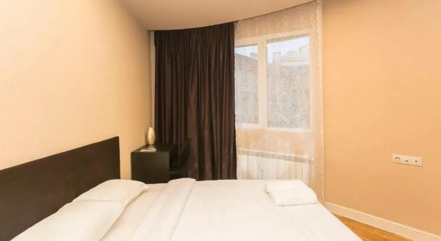 Elegant 2bdr Apartment with a Balcony, Book Apartment Bov Sofia