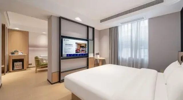 Люкс STARWAY Hotel