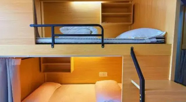 Кровать в общем номере (женский номер) Wish You A Good Dream Youth Hostel