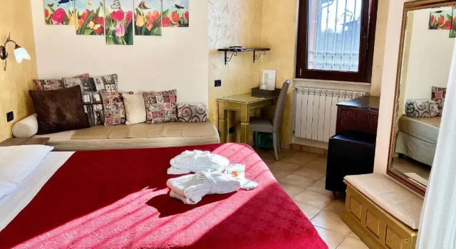 Двухместный номер Deluxe с балконом B&B Desenzano Paradise