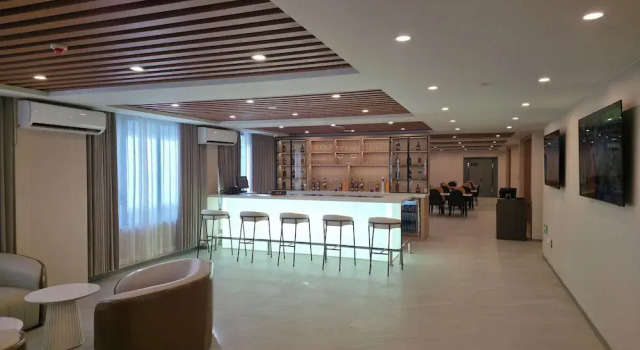 Plaza Court Hotel, Book Hotel Hoteller i Georgetown med parkering, Parkering
