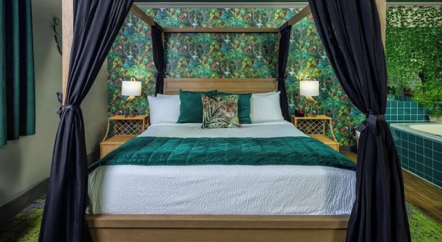 Люкс Hotel J Green Bay