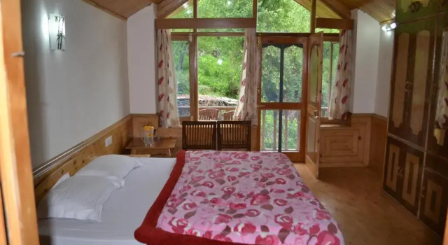 Номер Deluxe с балконом Orchid Nest Cottage
