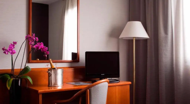 Standard- tredobbelt værelse Hotel Zone