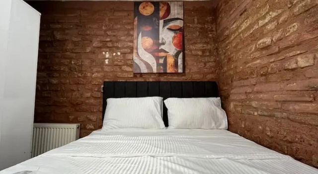 Taksim Dolunay Suites, Забронировать Апарт-отель Апарт-отели Стамбула, рядом с Станция метро «Таксим» — Выход к парку Гези, Апарт-отель