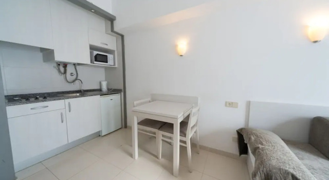 Апартаменты c 1 комнатой с видом на море Apartamentos Embat