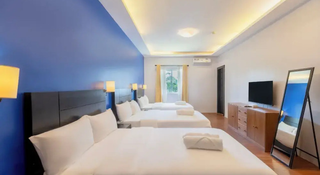 Номер Standard The Strype Hotel Tagaytay