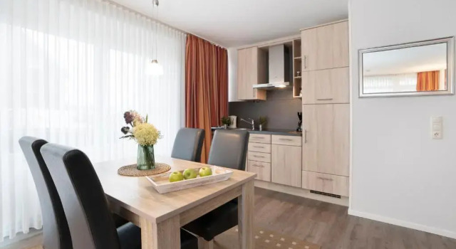 Haus Seeblick Wohnung A1, Забронировать Отель Отели Келленхузен с парковкой, Парковка
