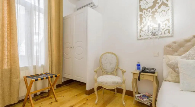 Номер Standard Oriente Palace Apartments