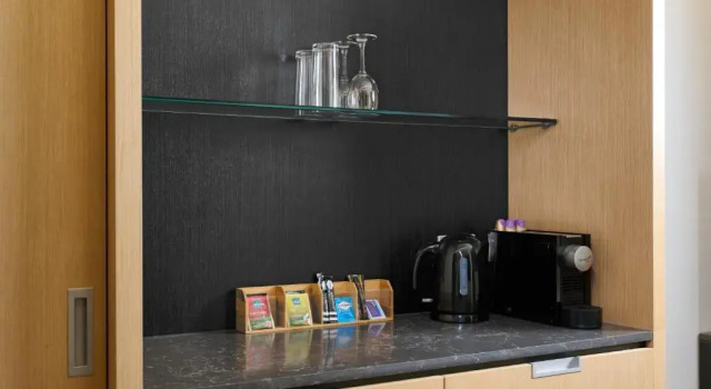 Четырёхместный номер Premium Holiday Inn Perth City Centre by IHG