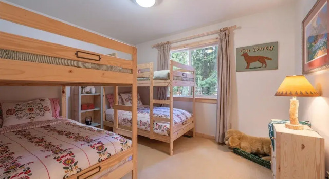 Tahoe Pines Beach Retreat 3 Bedroom Home