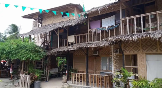 Babu Backpackers inn, Book Hostel Moalboal Cebu