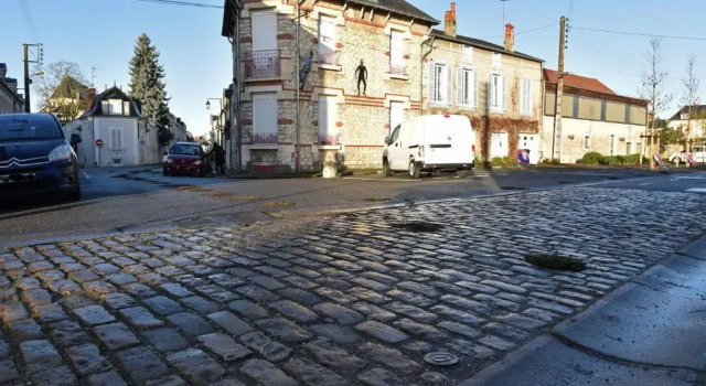 Le 11 Bis, Book Hotel Hoteller i Bourges med parkering, Parkering