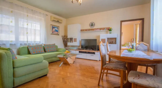 House Nikolina Poytya