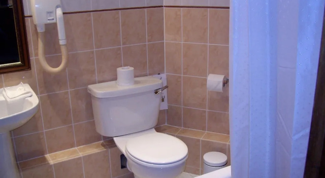 Трёхместный номер Standard London Elizabeth Hotel