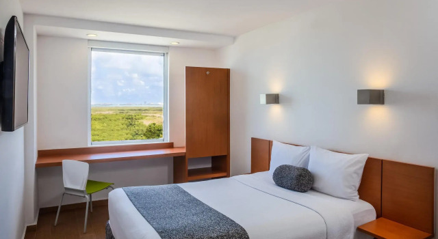 Двухместный номер Superior One Cancun Centro