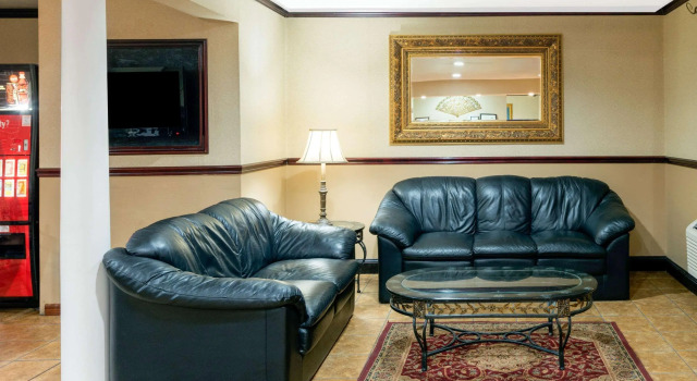 Super 8 by Wyndham Fenton/St. Louis Area, Boek Hotel Hotels in Missouri met zwembad, Zwembad