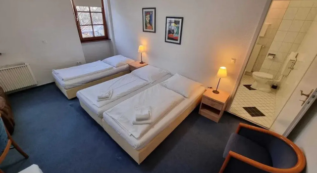 Четырёхместный номер Comfort с видом на город Hotel 3H Mannheim