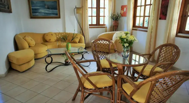 Anthemis Hotel