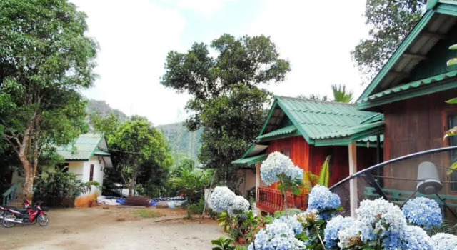 Naxai Guesthouse 1, Rezerwuj Hotel Viangphan Huaphan Province