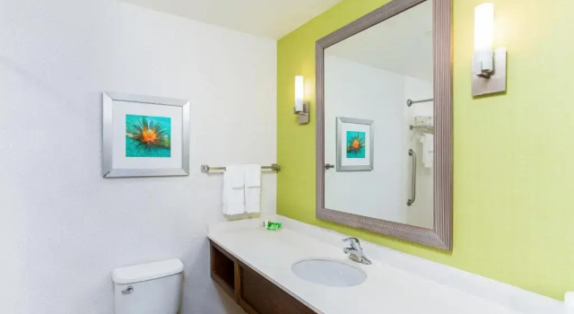 Четырёхместный номер Standard Holiday Inn Resort Fort Walton Beach by IHG