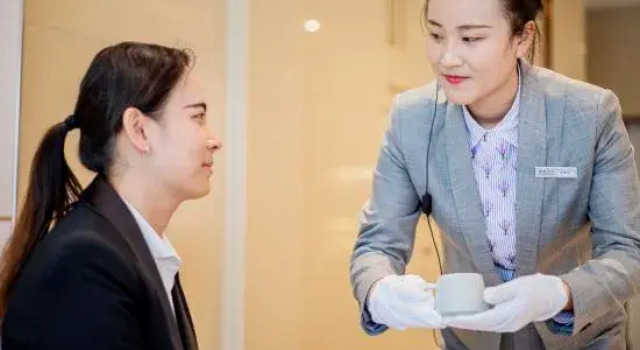 Lavande Hotel (Urumqi Changjiang Road International Trade City store), Book Hotel Hotels in Xinjiang with Parking, Parking