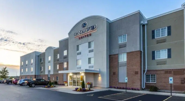 Люкс c 1 комнатой Candlewood Suites Aurora-Naperville by IHG
