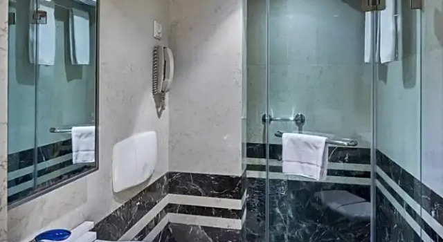 Номер Standard Coral Beach Hotel And Resort Beirut